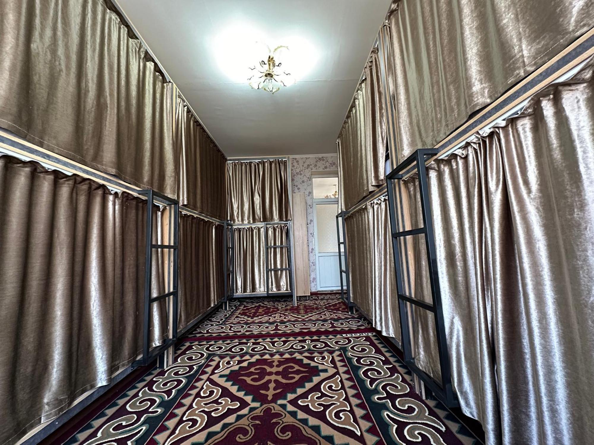 Sunny Hostel オシ エクステリア 写真